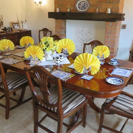 Bed and Breakfast Corner Farm Кру Экстерьер фото
